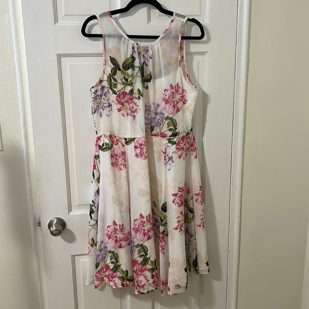 Super cute dress only worn once